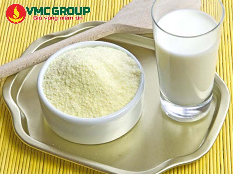 Bột kem béo Non- Dairy có dạng bột màu trắng sữa